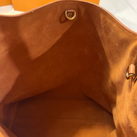 Louis Vuitton low key mm hobo - Picture 6 of 16